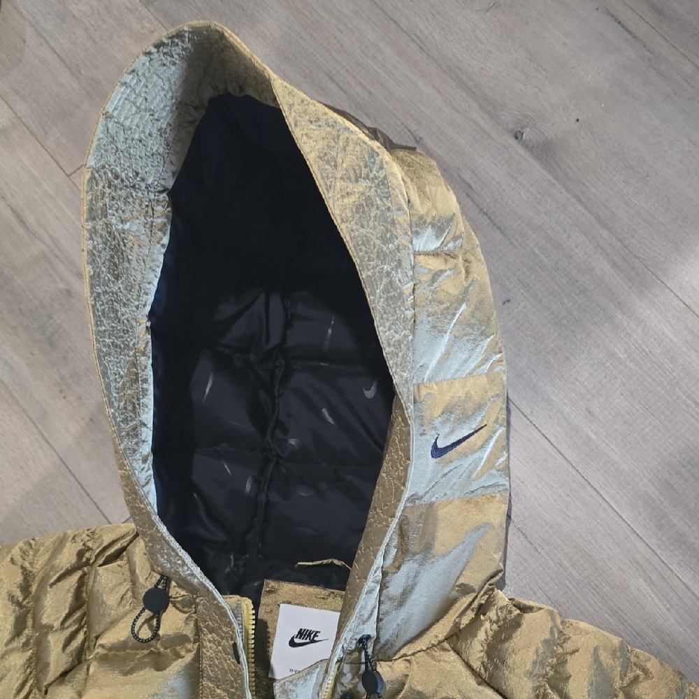 Nike Swoosh Puffer Shine Primaloft Therma-Fit Oversized Hooded Jacket Coat Women - Picture 3 of 8
